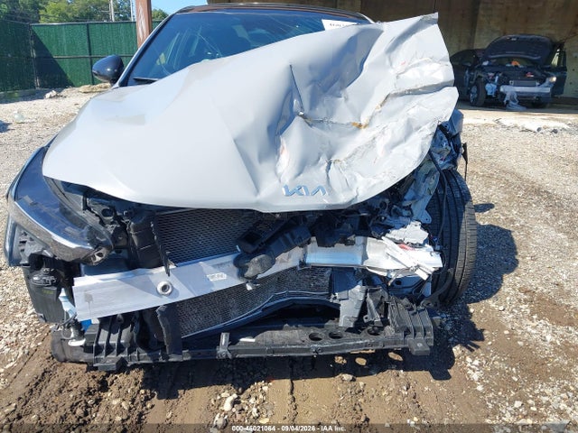 2025 Kia K5 Gt-line მანქანა იყიდება აუქციონზე, vin: KNAG64J74S5335670, აუქციონის ნომერი: 46021064