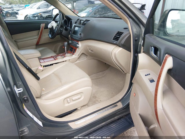 46021152 :رقم المزاد ، JTEES42A392137069 vin ، 2009 Toyota Highlander Limited مزاد بيع