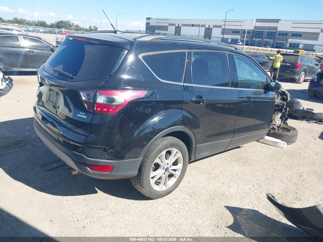46021162 :رقم المزاد ، 1FMCU0GD9HUE69050 vin ، 2017 Ford Escape Se مزاد بيع