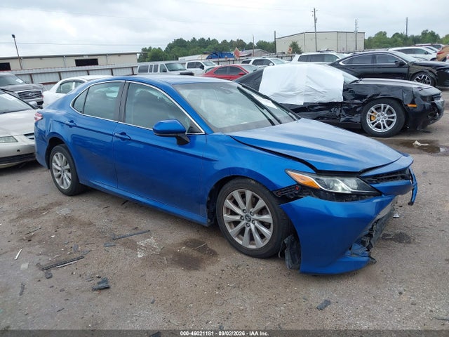 2020 Toyota Camry Le მანქანა იყიდება აუქციონზე, vin: 4T1C11AK2LU339609, აუქციონის ნომერი: 46021181
