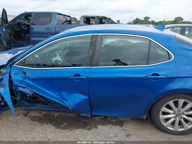 2020 Toyota Camry Le მანქანა იყიდება აუქციონზე, vin: 4T1C11AK2LU339609, აუქციონის ნომერი: 46021181