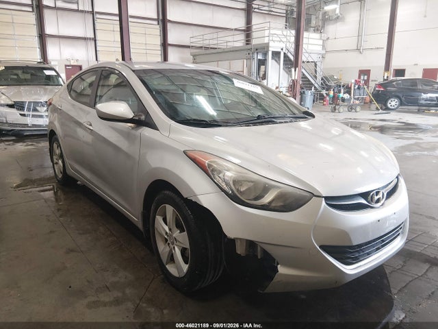 Продаж на аукціоні авто 2013 Hyundai Elantra Gls, vin: KMHDH4AE3DU955879, номер лоту: 46021189