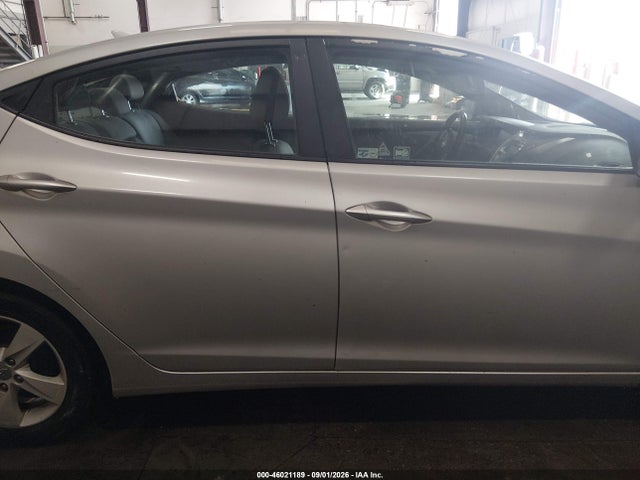 Продаж на аукціоні авто 2013 Hyundai Elantra Gls, vin: KMHDH4AE3DU955879, номер лоту: 46021189
