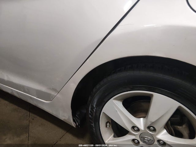 Продаж на аукціоні авто 2013 Hyundai Elantra Gls, vin: KMHDH4AE3DU955879, номер лоту: 46021189
