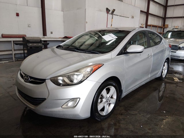 Продаж на аукціоні авто 2013 Hyundai Elantra Gls, vin: KMHDH4AE3DU955879, номер лоту: 46021189