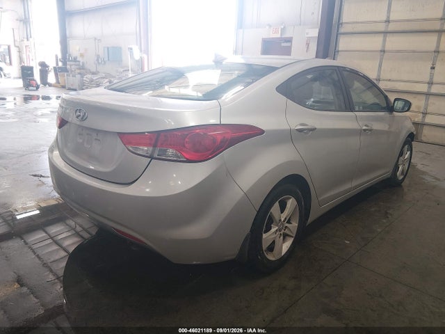 Продаж на аукціоні авто 2013 Hyundai Elantra Gls, vin: KMHDH4AE3DU955879, номер лоту: 46021189