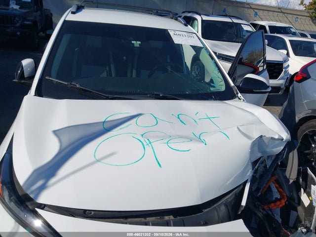 1G1FY6S04P4102190 Chevrolet Bolt Euv Fwd Lt