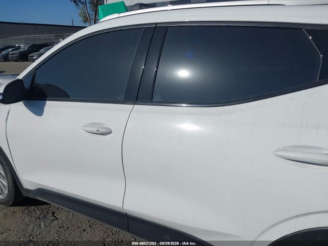 1G1FY6S04P4102190 Chevrolet Bolt Euv Fwd Lt