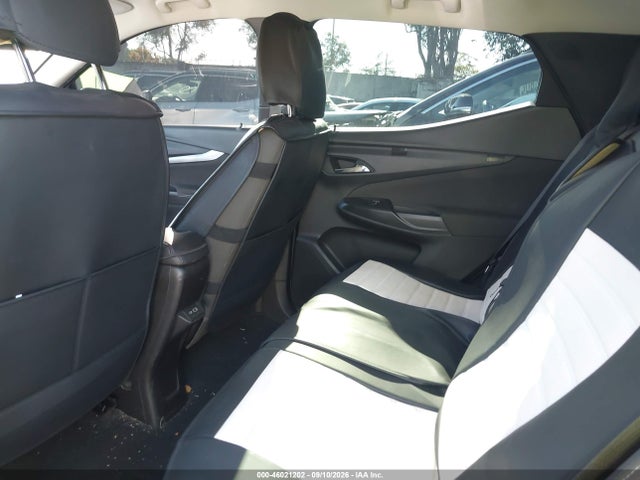 1G1FY6S04P4102190 Chevrolet Bolt Euv Fwd Lt