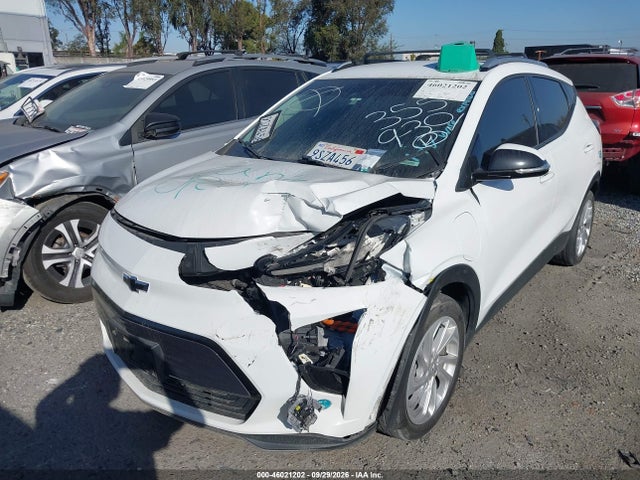 1G1FY6S04P4102190 Chevrolet Bolt Euv Fwd Lt