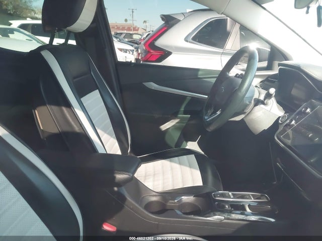 1G1FY6S04P4102190 Chevrolet Bolt Euv Fwd Lt