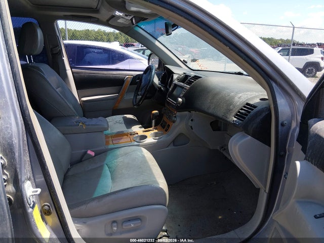 46021232 :رقم المزاد ، JTEEW44A182019070 vin ، 2008 Toyota Highlander Hybrid Limited مزاد بيع