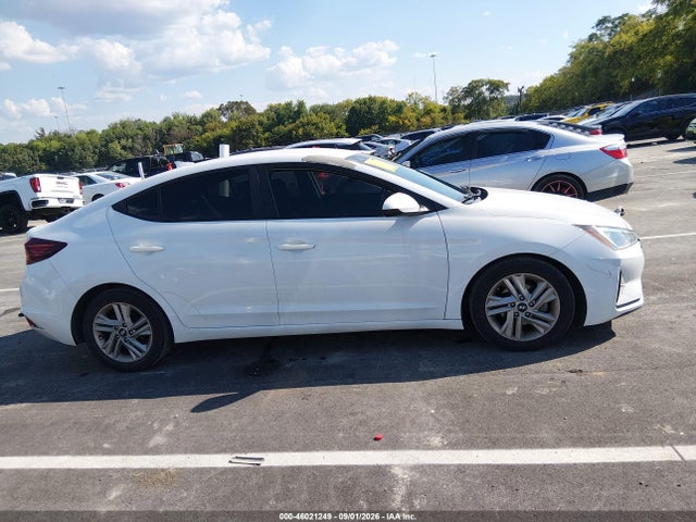 Продажа на аукционе авто 2020 Hyundai Elantra Sel, vin: 5NPD84LF4LH539844, номер лота: 46021249
