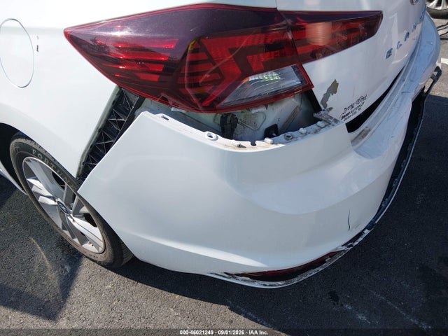 Продажа на аукционе авто 2020 Hyundai Elantra Sel, vin: 5NPD84LF4LH539844, номер лота: 46021249