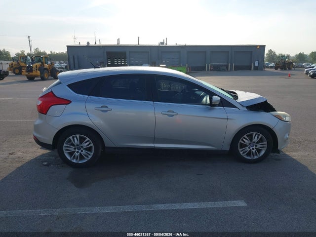 46021267 :رقم المزاد ، 1FAHP3M2XCL146555 vin ، 2012 Ford Focus Sel مزاد بيع