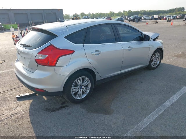 46021267 :رقم المزاد ، 1FAHP3M2XCL146555 vin ، 2012 Ford Focus Sel مزاد بيع