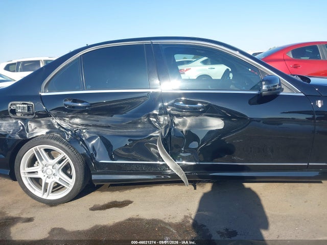 Продажа на аукционе авто 2012 Mercedes-benz C 300 Luxury 4matic/sport 4matic, vin: WDDGF8BB5CR196503, номер лота: 46021274