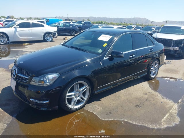Продажа на аукционе авто 2012 Mercedes-benz C 300 Luxury 4matic/sport 4matic, vin: WDDGF8BB5CR196503, номер лота: 46021274