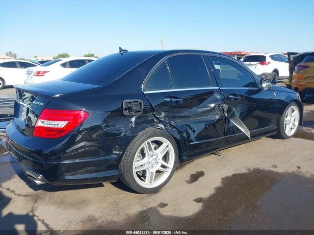 Продажа на аукционе авто 2012 Mercedes-benz C 300 Luxury 4matic/sport 4matic, vin: WDDGF8BB5CR196503, номер лота: 46021274