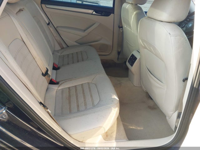 46021276 :رقم المزاد ، 1VWBT7A34FC094020 vin ، 2015 Volkswagen Passat 1.8t Se مزاد بيع