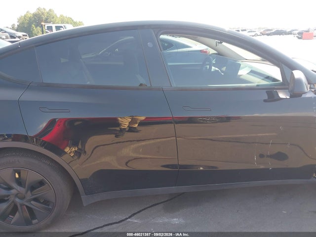 Aukcja sprzedaży 2024 Tesla Model Y Long Range Dual Motor All-wheel Drive, vin: 7SAYGAEE4RF169352, numer aukcji: 46021387