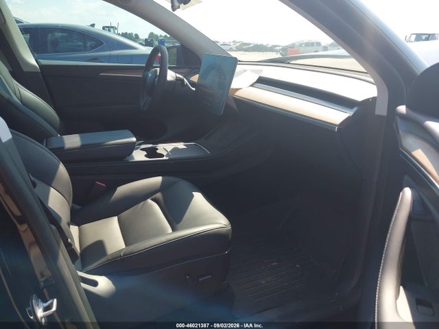 Aukcja sprzedaży 2024 Tesla Model Y Long Range Dual Motor All-wheel Drive, vin: 7SAYGAEE4RF169352, numer aukcji: 46021387
