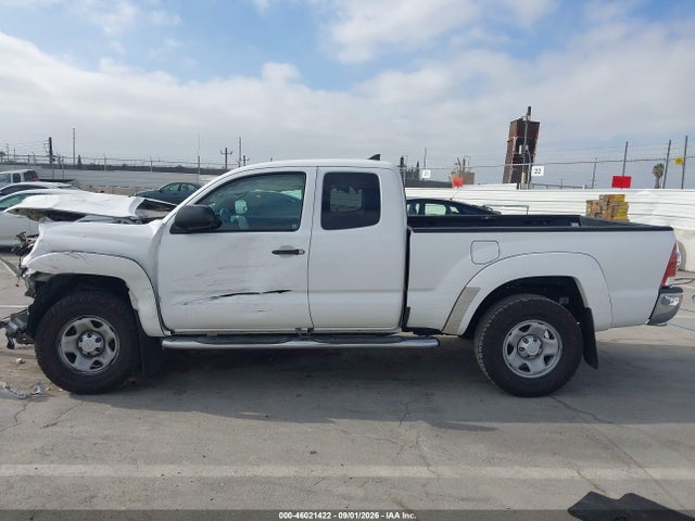 5TFTX4GNXFX037672 Toyota Tacoma Prerunner