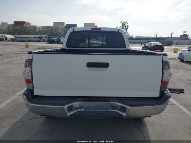 5TFTX4GNXFX037672 Toyota Tacoma Prerunner