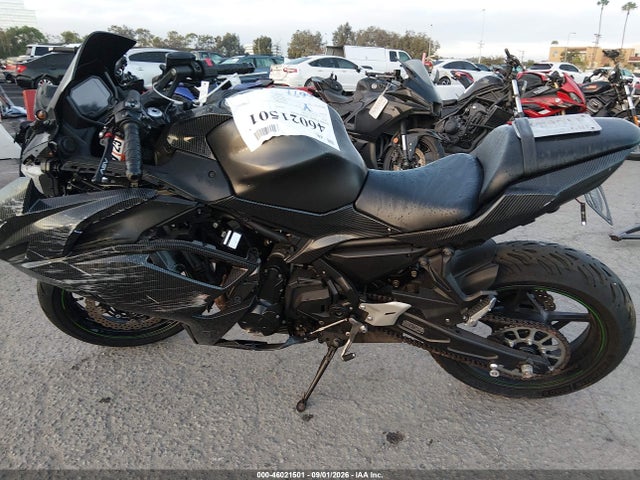 Kawasaki Ex650 R 2024 ML5EXER19RDAB9607 Image 13