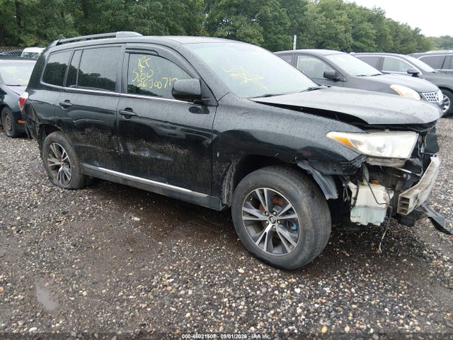 2012 Toyota Highlander Se V6 მანქანა იყიდება აუქციონზე, vin: 5TDBK3EH0CS164241, აუქციონის ნომერი: 46021507