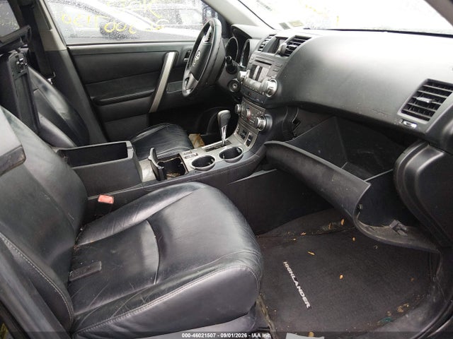 2012 Toyota Highlander Se V6 მანქანა იყიდება აუქციონზე, vin: 5TDBK3EH0CS164241, აუქციონის ნომერი: 46021507