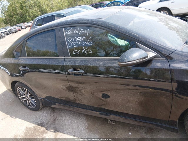 46021529 :رقم المزاد ، 3KPF54ADXPE637998 vin ، 2023 Kia Forte Gt-line مزاد بيع