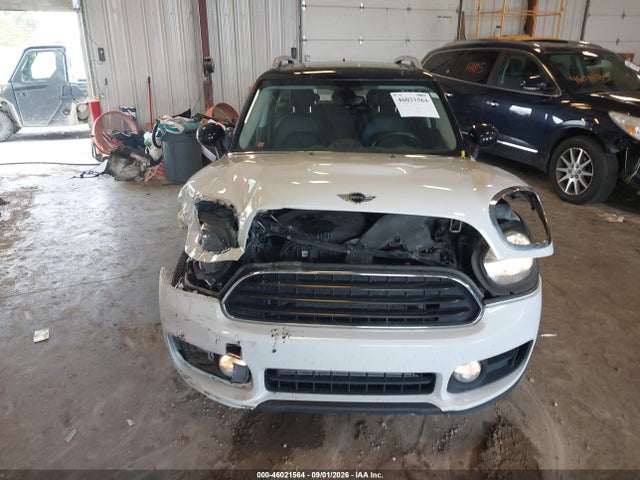 2017 Mini Countryman Cooper მანქანა იყიდება აუქციონზე, vin: WMZYV5C38H3E02420, აუქციონის ნომერი: 46021564