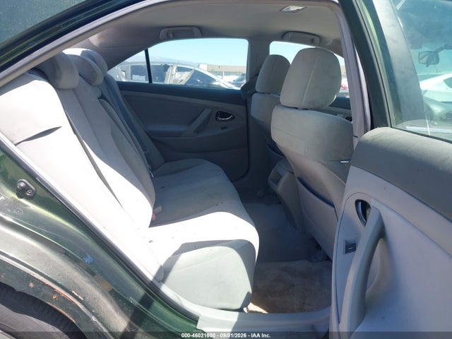 46021600 :رقم المزاد ، 4T1BF3EK9AU539547 vin ، 2010 Toyota Camry Le مزاد بيع
