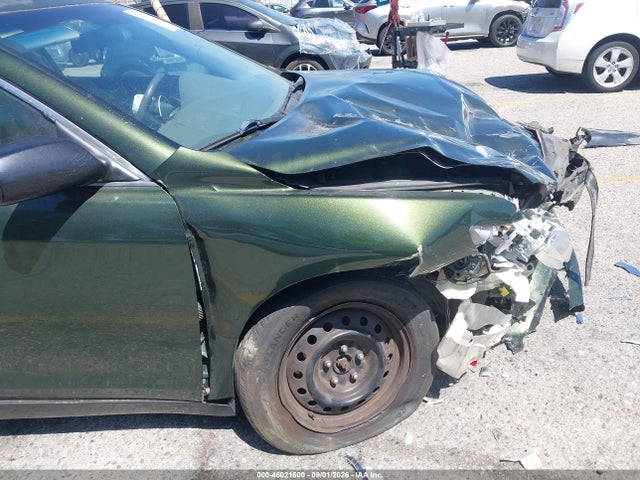 46021600 :رقم المزاد ، 4T1BF3EK9AU539547 vin ، 2010 Toyota Camry Le مزاد بيع