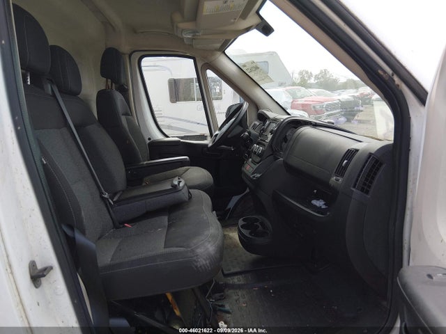 Продажа на аукционе авто 2016 Ram Promaster 3500 High Roof, vin: 3C6URVJG6GE106042, номер лота: 46021622