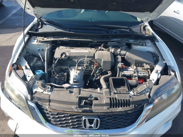 46021648 :رقم المزاد ، 1HGCT1B82DA001147 vin ، 2013 Honda Accord Ex-l مزاد بيع