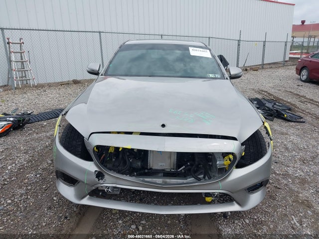 2019 Mercedes-benz C 300 4matic მანქანა იყიდება აუქციონზე, vin: WDDWF8EB8KR515608, აუქციონის ნომერი: 46021665