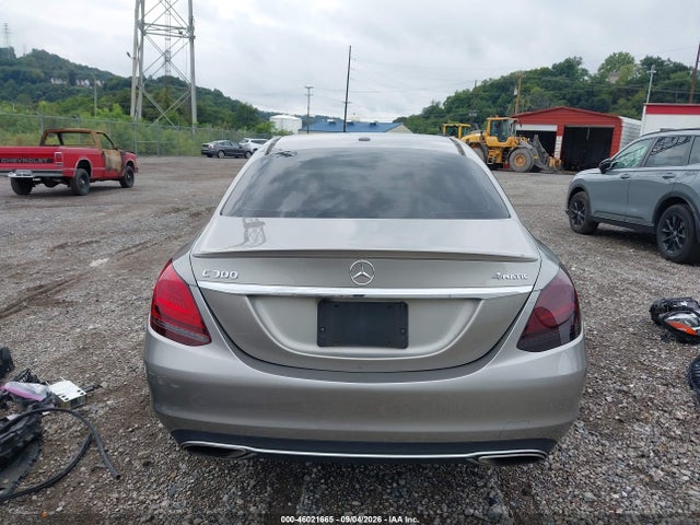 2019 Mercedes-benz C 300 4matic მანქანა იყიდება აუქციონზე, vin: WDDWF8EB8KR515608, აუქციონის ნომერი: 46021665