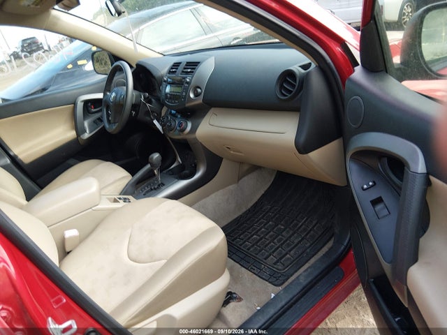 2011 Toyota Rav4 მანქანა იყიდება აუქციონზე, vin: JTMBF4DV8BD042982, აუქციონის ნომერი: 46021669