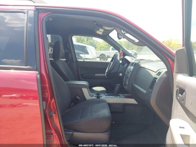 46021672 :رقم المزاد ، 1FMCU0D7XCKC60046 vin ، 2012 Ford Escape Xlt مزاد بيع