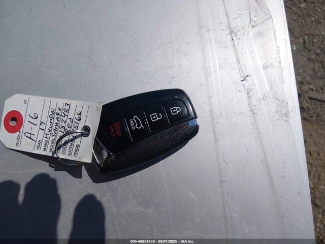 Продажа на аукционе авто 2017 Hyundai Santa Fe Limited Ultimate, vin: KM8SRDHF1HU182483, номер лота: 46021688
