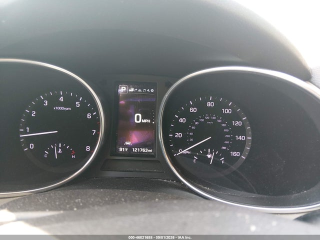 Продажа на аукционе авто 2017 Hyundai Santa Fe Limited Ultimate, vin: KM8SRDHF1HU182483, номер лота: 46021688