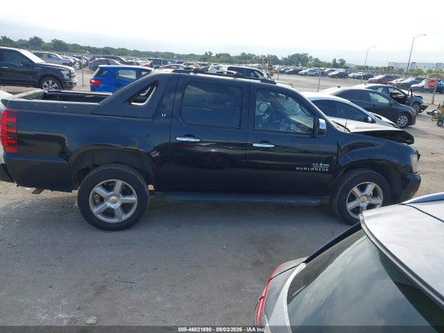 2011 Chevrolet Avalanche 1500 Lt1 მანქანა იყიდება აუქციონზე, vin: 3GNMCFE0XBG311820, აუქციონის ნომერი: 46021690