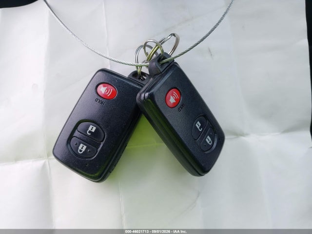 Toyota Prius V Three 2014 JTDZN3EU5E3322841 Image 11