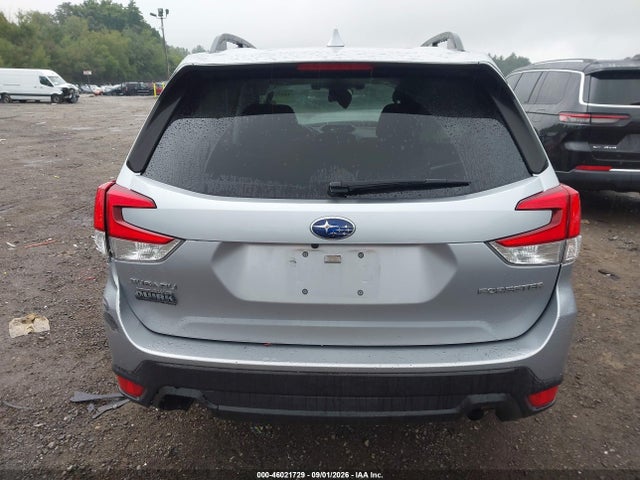46021729 :رقم المزاد ، JF2SKAGC6KH493794 vin ، 2019 Subaru Forester Premium مزاد بيع