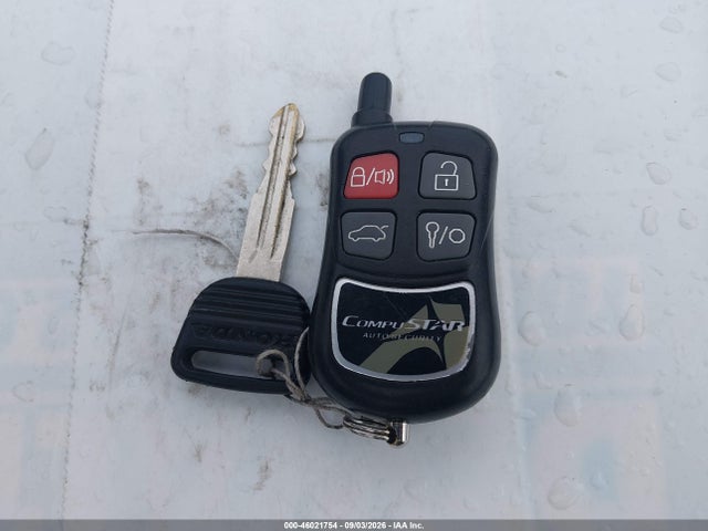 46021754 :رقم المزاد ، 2HGEJ6612YH900252 vin ، 2000 Honda Civic Value Package مزاد بيع