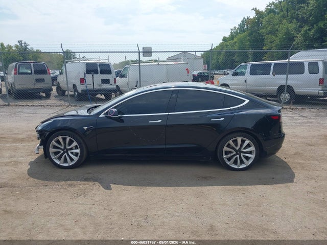 Tesla Model 3 Long Range/performance 2018 5YJ3E1EB2JF067359 Image 14