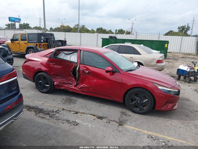 Продажа на аукционе авто 2021 Hyundai Elantra Sel, vin: KMHLS4AG3MU212041, номер лота: 46021770