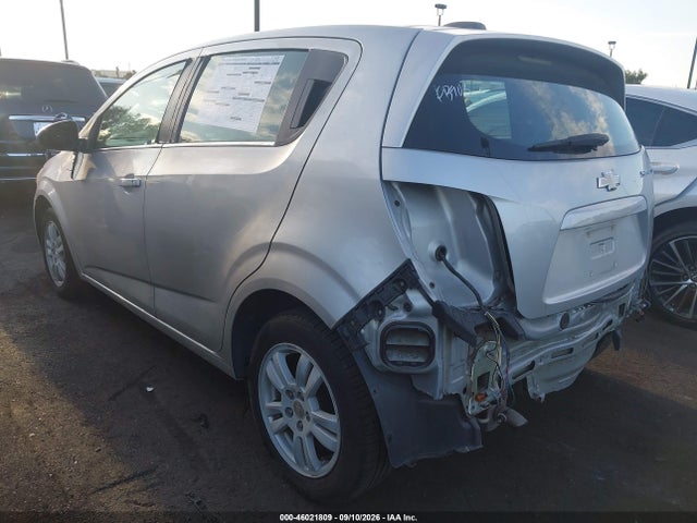 Chevrolet Sonic Lt Auto 2015 1G1JC6SG6F4207401 Image 3